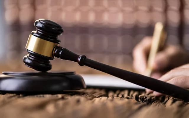 How Horse Racing is Regulated in the UK